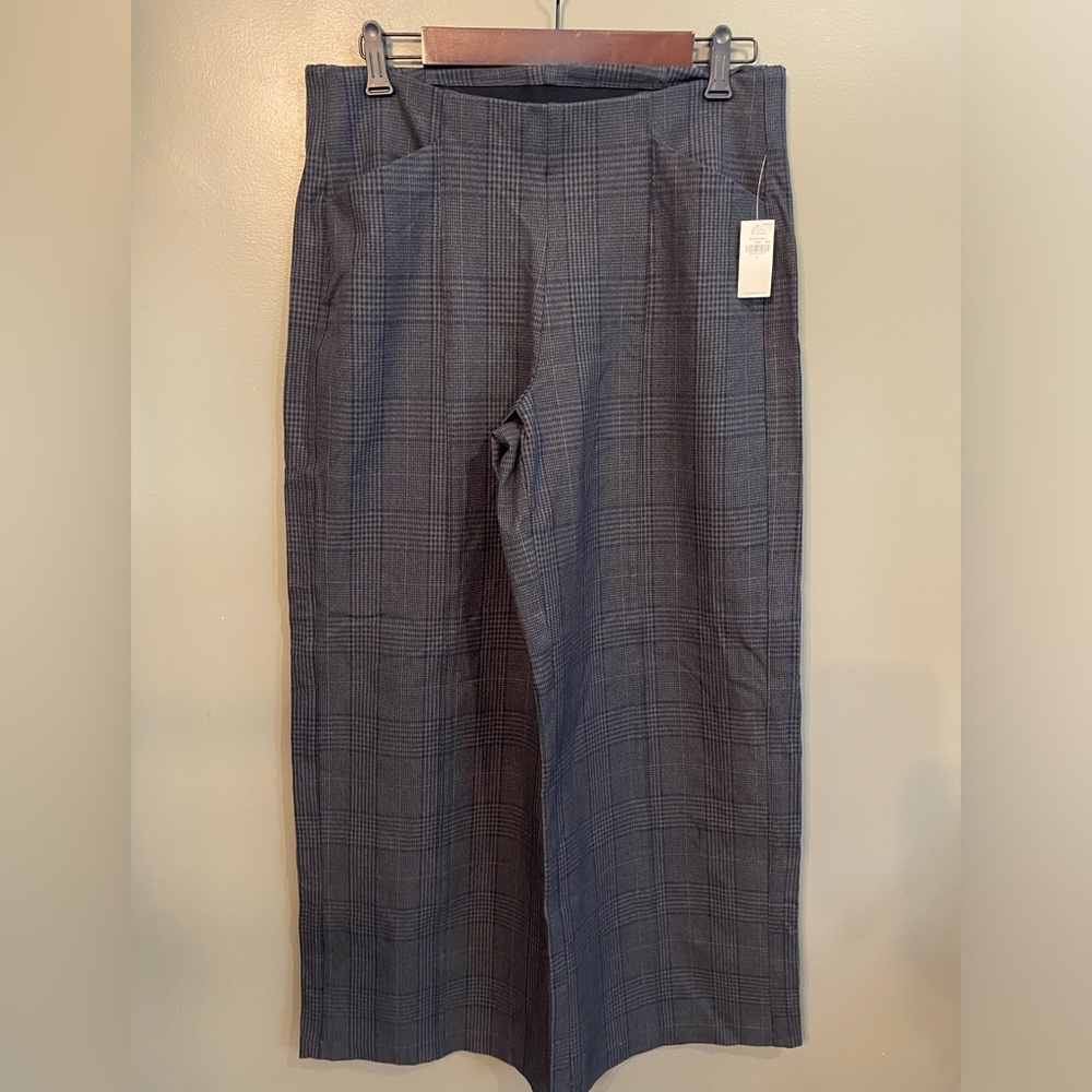 Old Navy high rise wide leg blue and black plaid dress pants size large